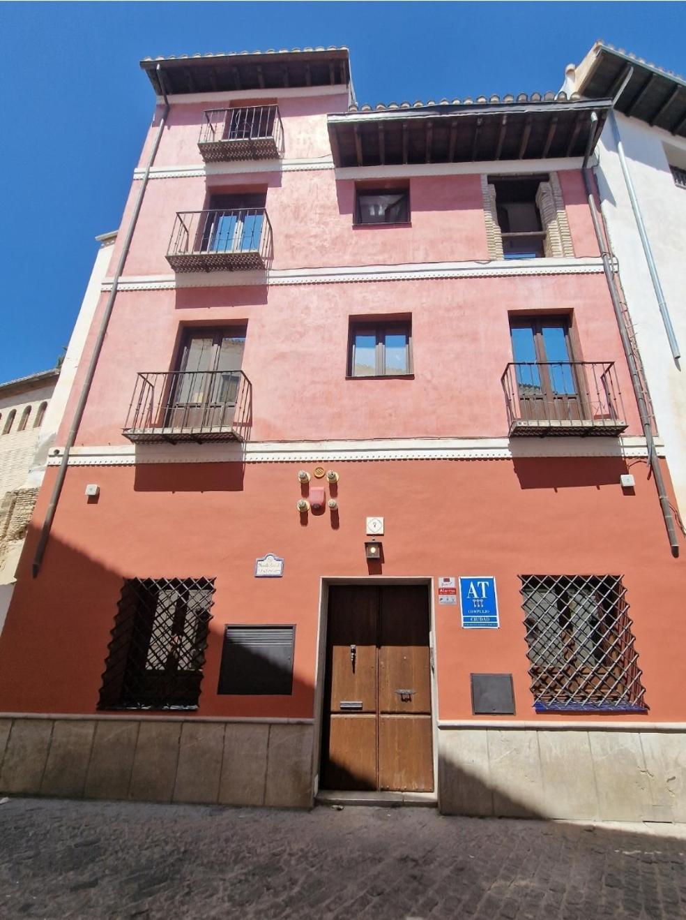 Adanar-Apartamentos Muralla Ziri Granada Exterior photo