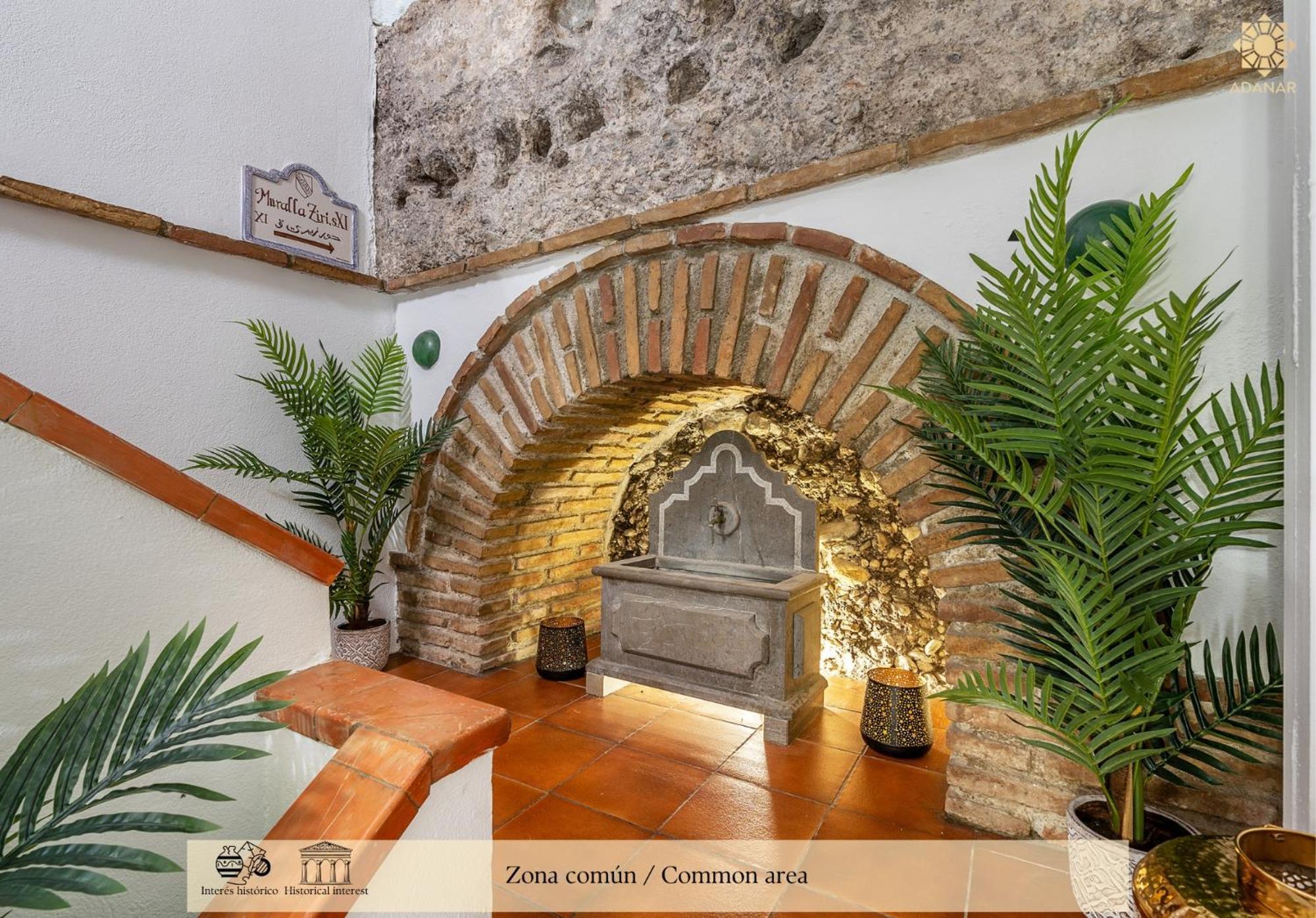 Adanar-Apartamentos Muralla Ziri Granada Exterior photo